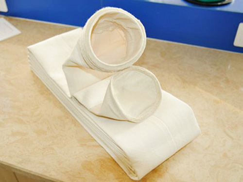 您知道應(yīng)該如何安裝玻璃纖維針刺氈除塵布袋嗎？